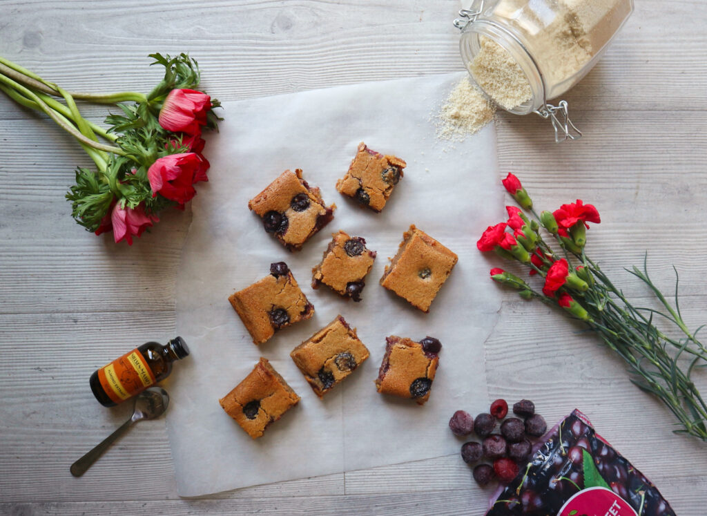 cherry bakewell blondies